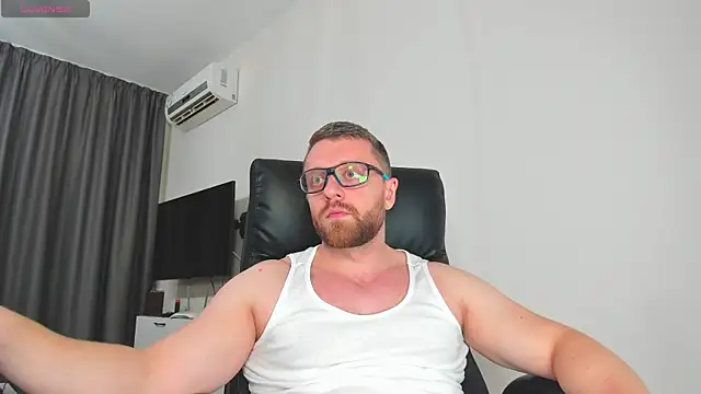 Findom_guy's cam snapshot