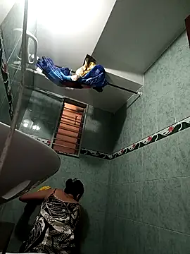 Bonny_Klote live sex cam