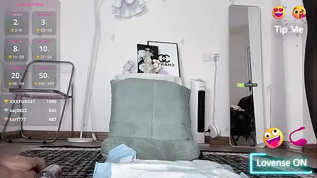 momo-5952's cam snapshot