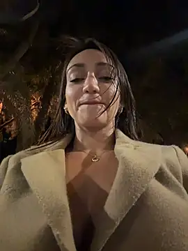 Ninabigtitied live sex cam