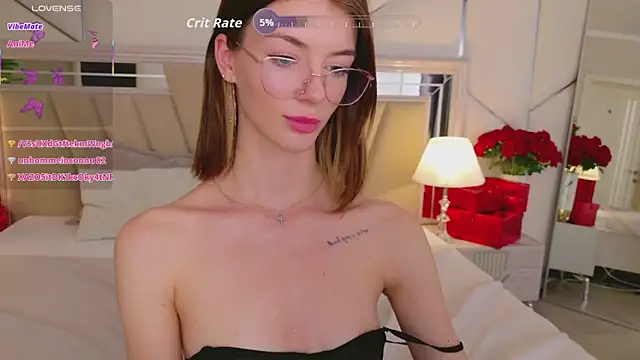 MeganMour's cam snapshot