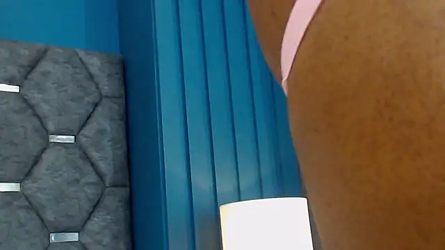 VanessaGlenn's cam snapshot