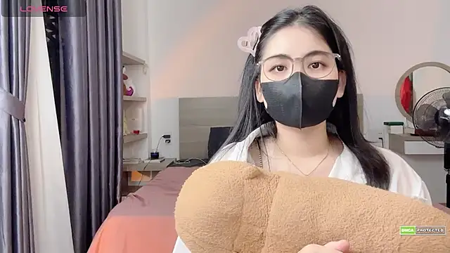 _Lov_Lynh's cam snapshot