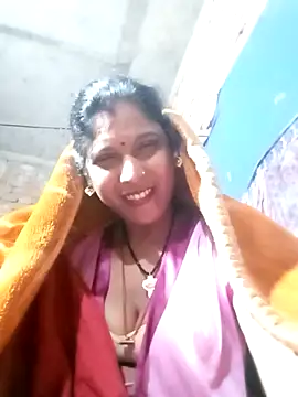 Savita992 live sex cam