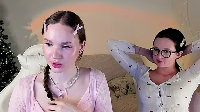 MishkaMe's cam snapshot