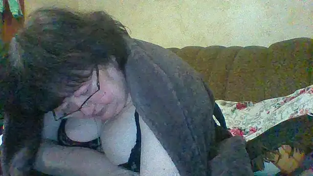 MilaSky5303's cam snapshot