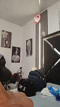 Natasha_miilf's cam snapshot