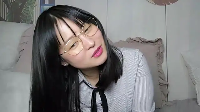 Naoko-99 live sex cam