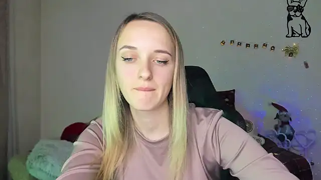 RouseReed's cam snapshot