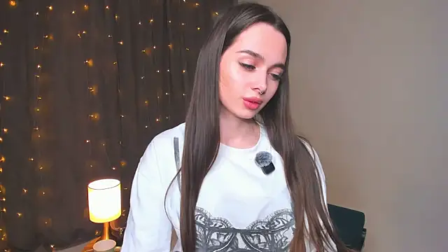 YvonneRobes's cam snapshot