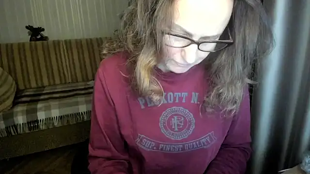 lauraoven's cam snapshot