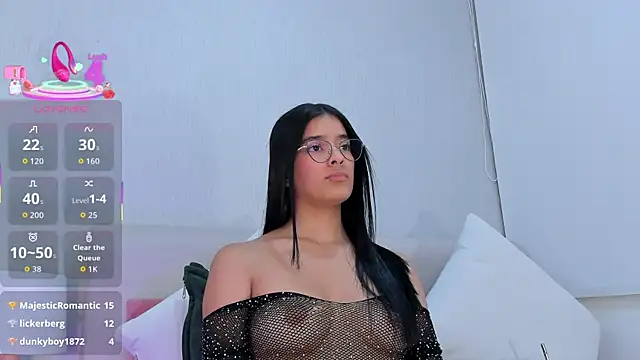 Isaa_Queen live sex cam