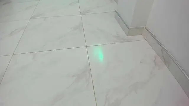 eladyrous98's cam snapshot