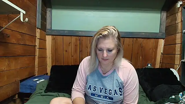 lisaxlovexxx live sex cam