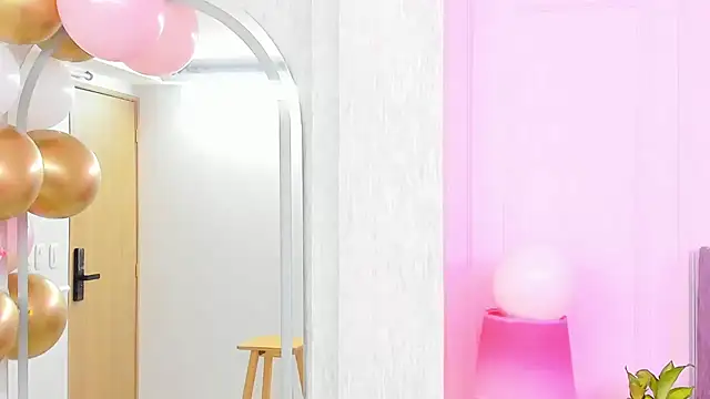 HaileeRoberts live sex cam