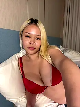 CuteJuneX's cam snapshot