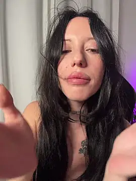 BellaGiaxx live sex cam