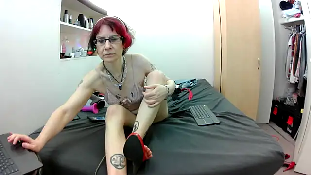 Empress_Lilith live sex cam