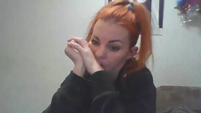 ElluaSmiilee's cam snapshot