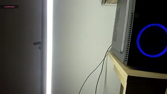 MeliSecrets_ live sex cam