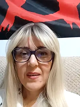 Amelialove42's cam snapshot