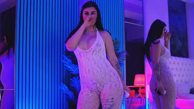 LexaRhodes live sex cam