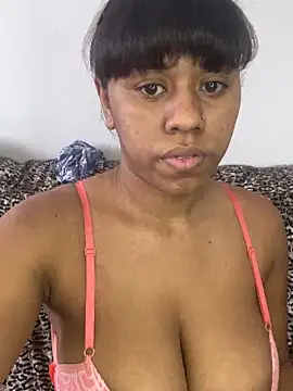 India_maiores_labios_1 live sex cam