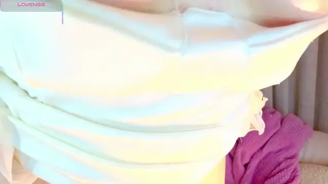 Embez-Damdang live sex cam