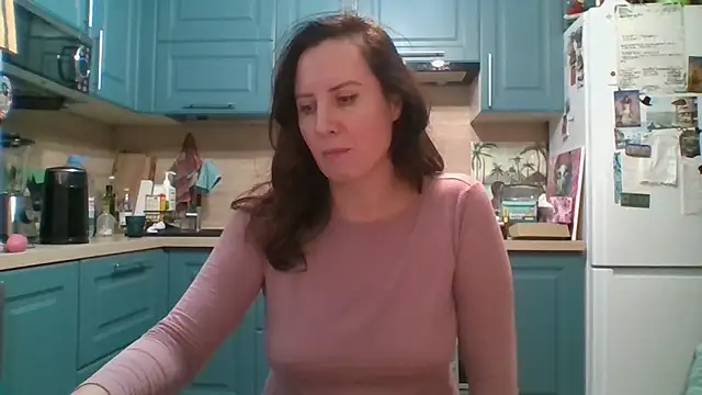 ALICAINWONDERLAND live sex cam