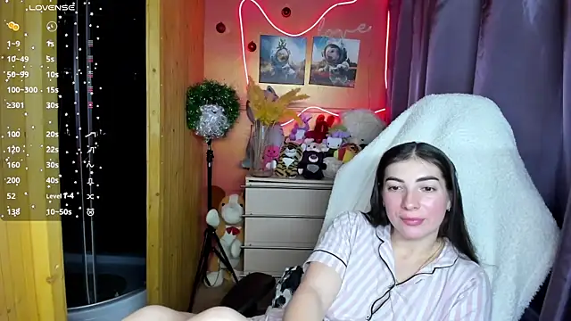 Fiery_Brunette_ live sex cam