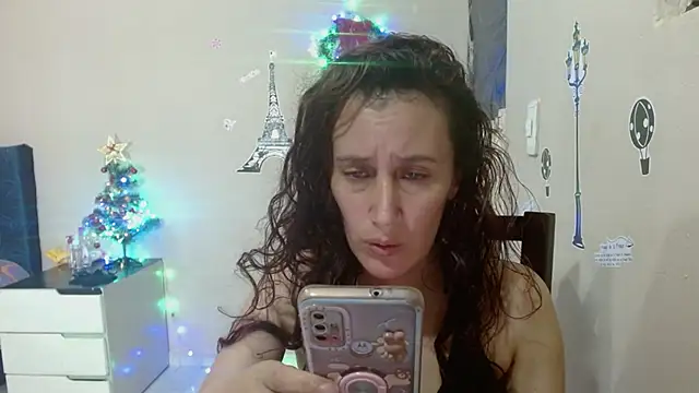 CASSANDRA_BROWN live sex cam