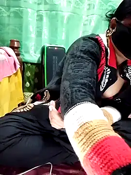 Mistompa24 live sex cam