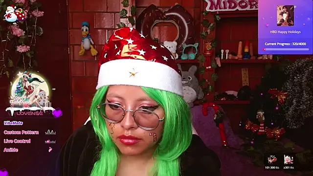 MidoriQuiinn live sex cam