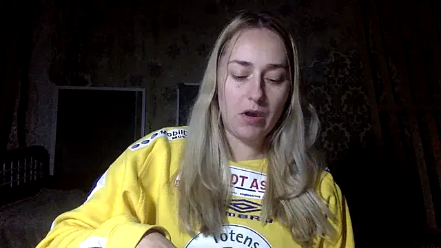 Vassila69 live sex cam