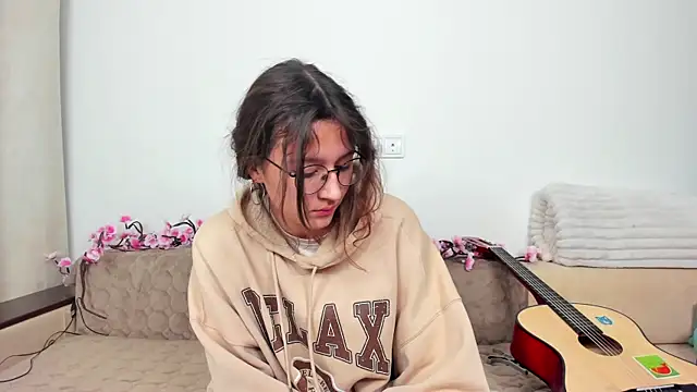 LinBeemon live sex cam