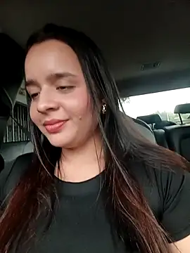 Julieth_hot-69's cam snapshot