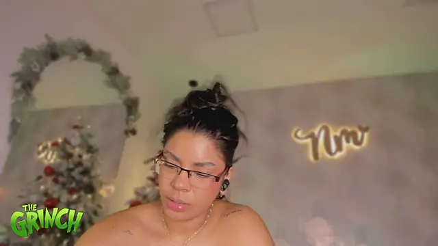 Nicolemorelli2 live sex cam