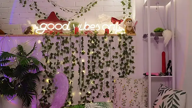 MonicaAsis's cam snapshot