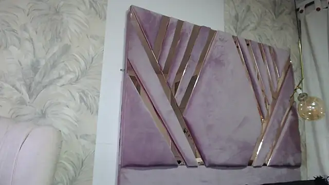 KiraaWild's cam snapshot