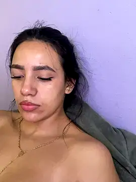 Marianahb-e's cam snapshot