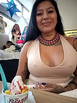 luisa16xxx live sex cam