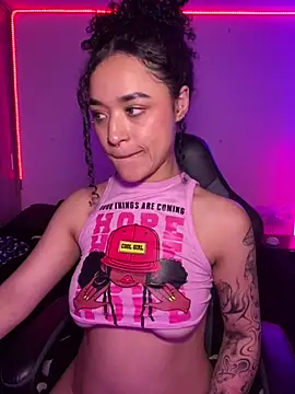 Crystal_Dluna's cam snapshot