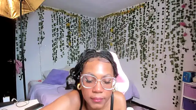 violeta_milleer's cam snapshot