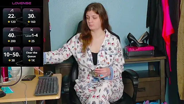 TreeJeanne's cam snapshot