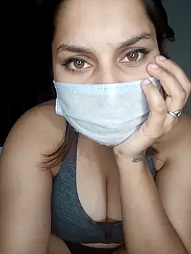 shilpa-singh's cam snapshot