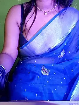 QueenOfHeart_07's cam snapshot