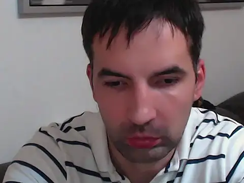 Leo_1617 live sex cam