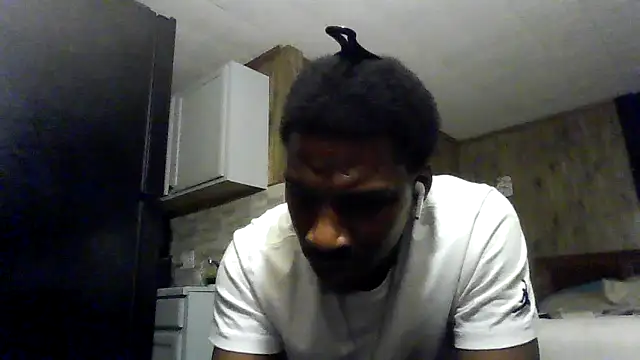 007Giovani live sex cam