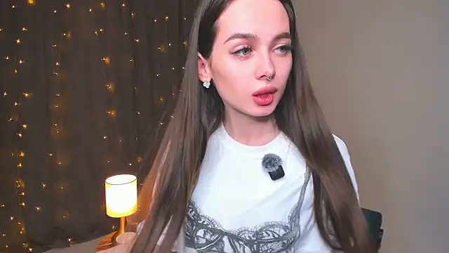 YvonneRobes's cam snapshot