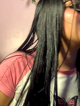 PrettyDafnne's cam snapshot